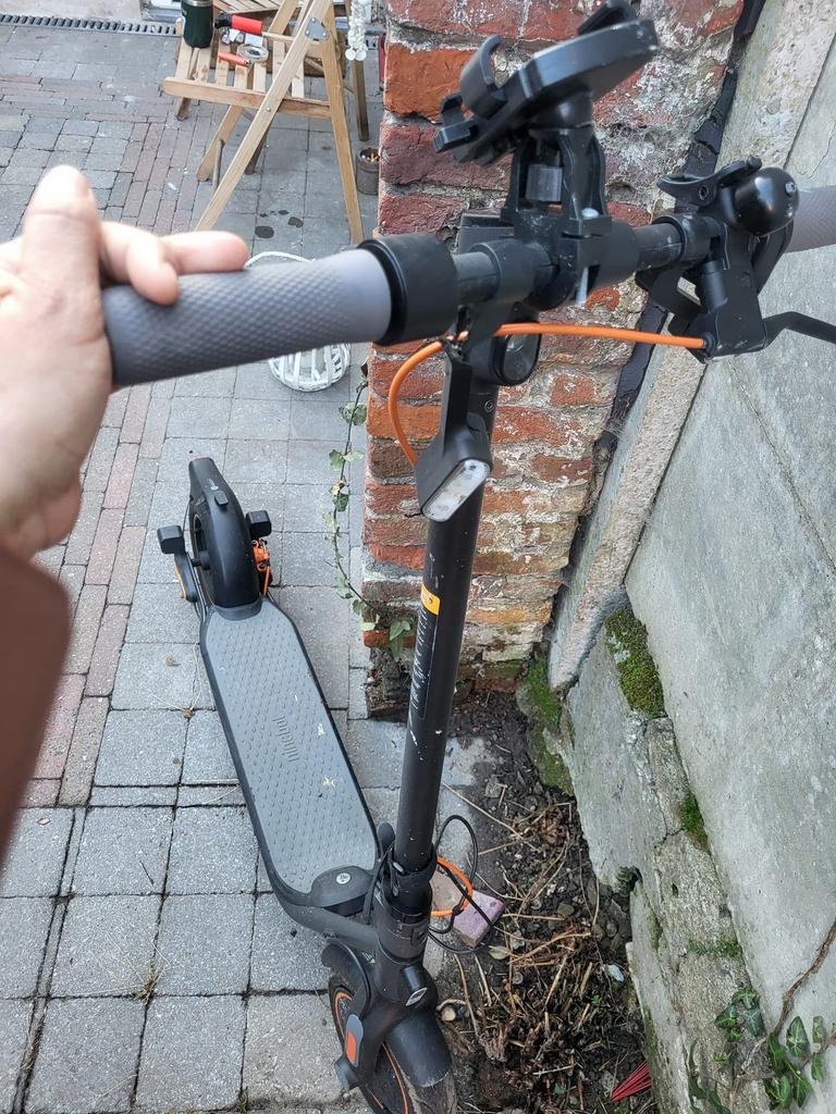 2 step ninebot 1x e2 plus ii x F40ii, Ophalen, Gebruikt, Elektrische step (E-scooter)