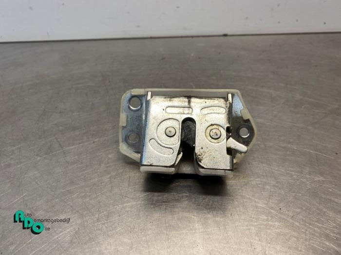 Mécanique de verrouillage hayon d'un Suzuki Alto (Alto 09-), -, 3 mois de garantie, Utilisé, -