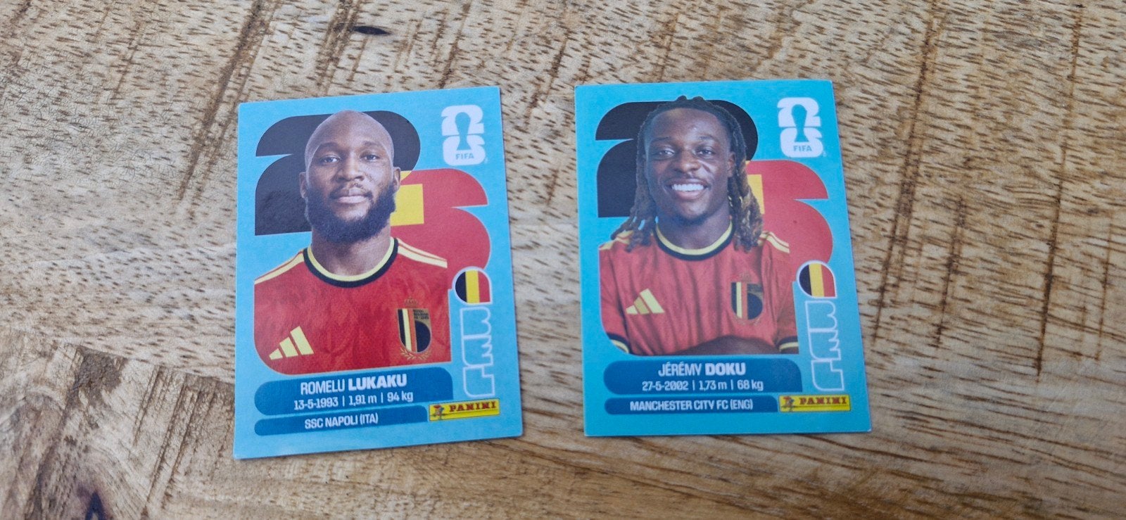 Lukaku et Doku stickers panini, Ophalen