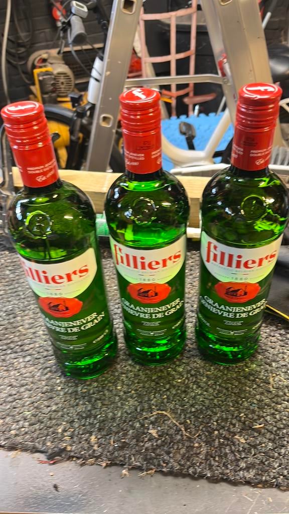 Graanjenever filliers, Ophalen