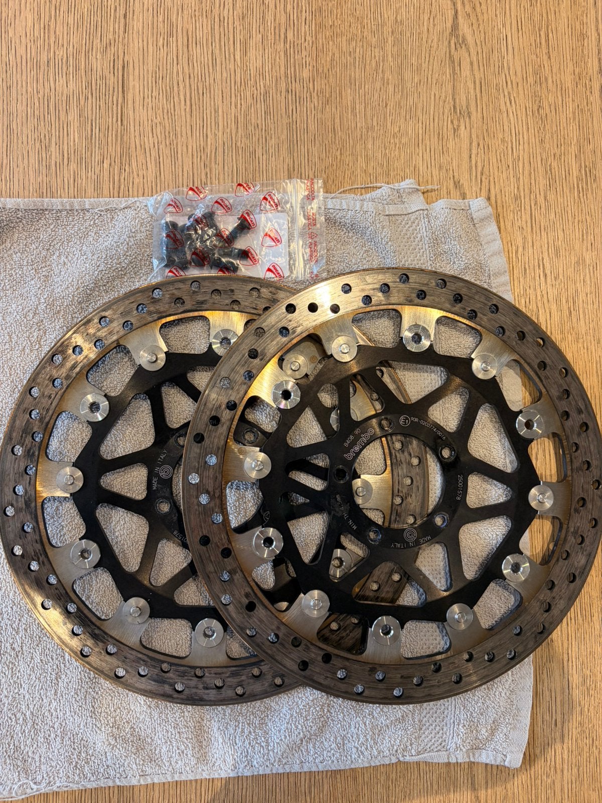 Jeu disques de frein BREMBO ORO / panigale / 1098 / 848…, Enlèvement ou Envoi