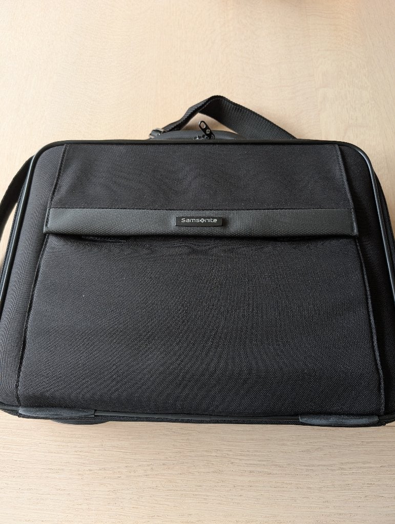Samsonite laptoptas voor 15" Laptops ZGAN, Informatique & Logiciels, Enlèvement ou Envoi, Comme neuf, Samsonite, Noir