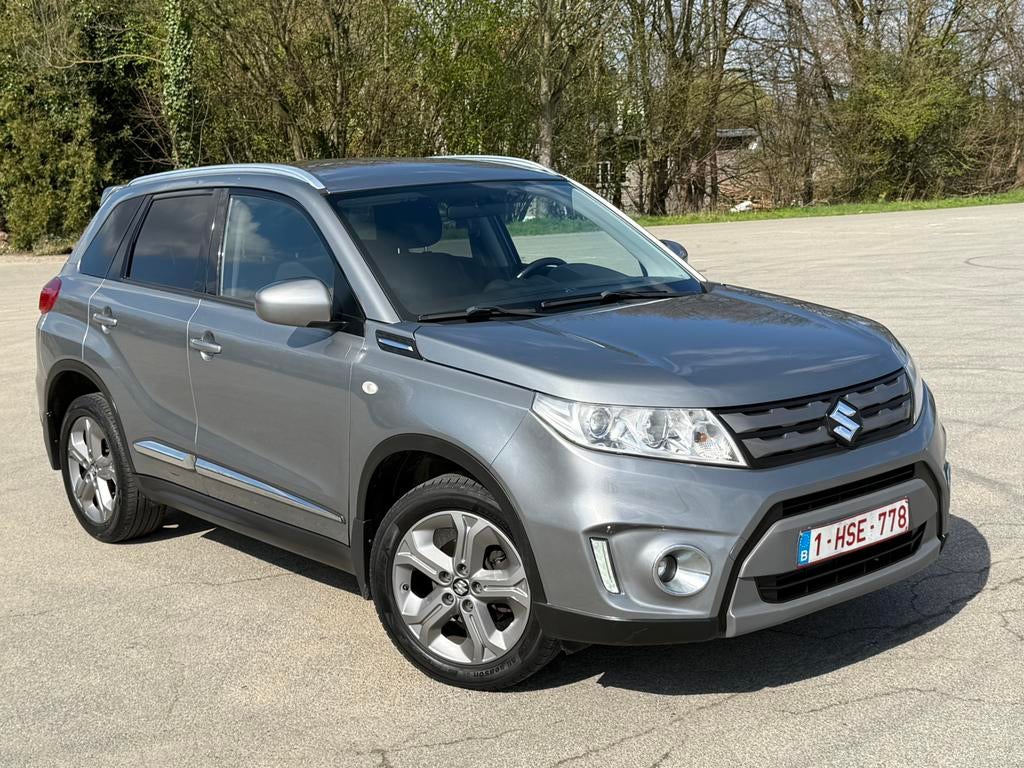 Suzuki Vitara 1.6i Essence Euro 6b 7/3016 2WD Clim Gps Camér, Autos, Suzuki, Argent ou Gris, Achat, 1586 cm³, Euro 6