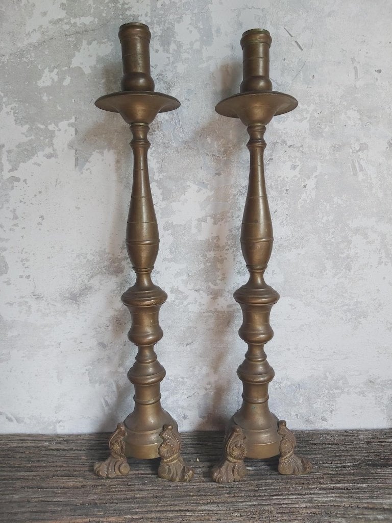 Paar hoge antieke (altaar) kandelaars 42cm, Ophalen of Verzenden, Koper