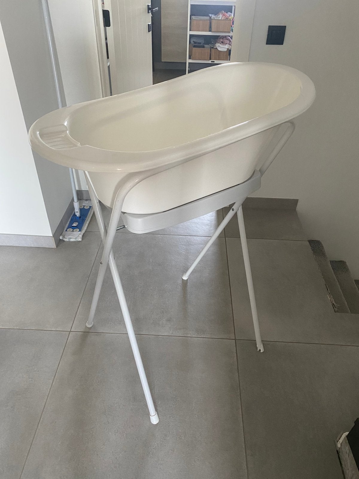 Bad op staander, Enlèvement, Utilisé, Standard, Bébé-jou