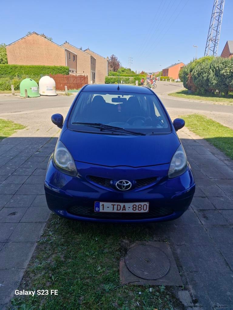 Toyota Aygo 1.0i essence prêt à immatriculé, Autos, Achat, Boîte manuelle, Berline, Aygo