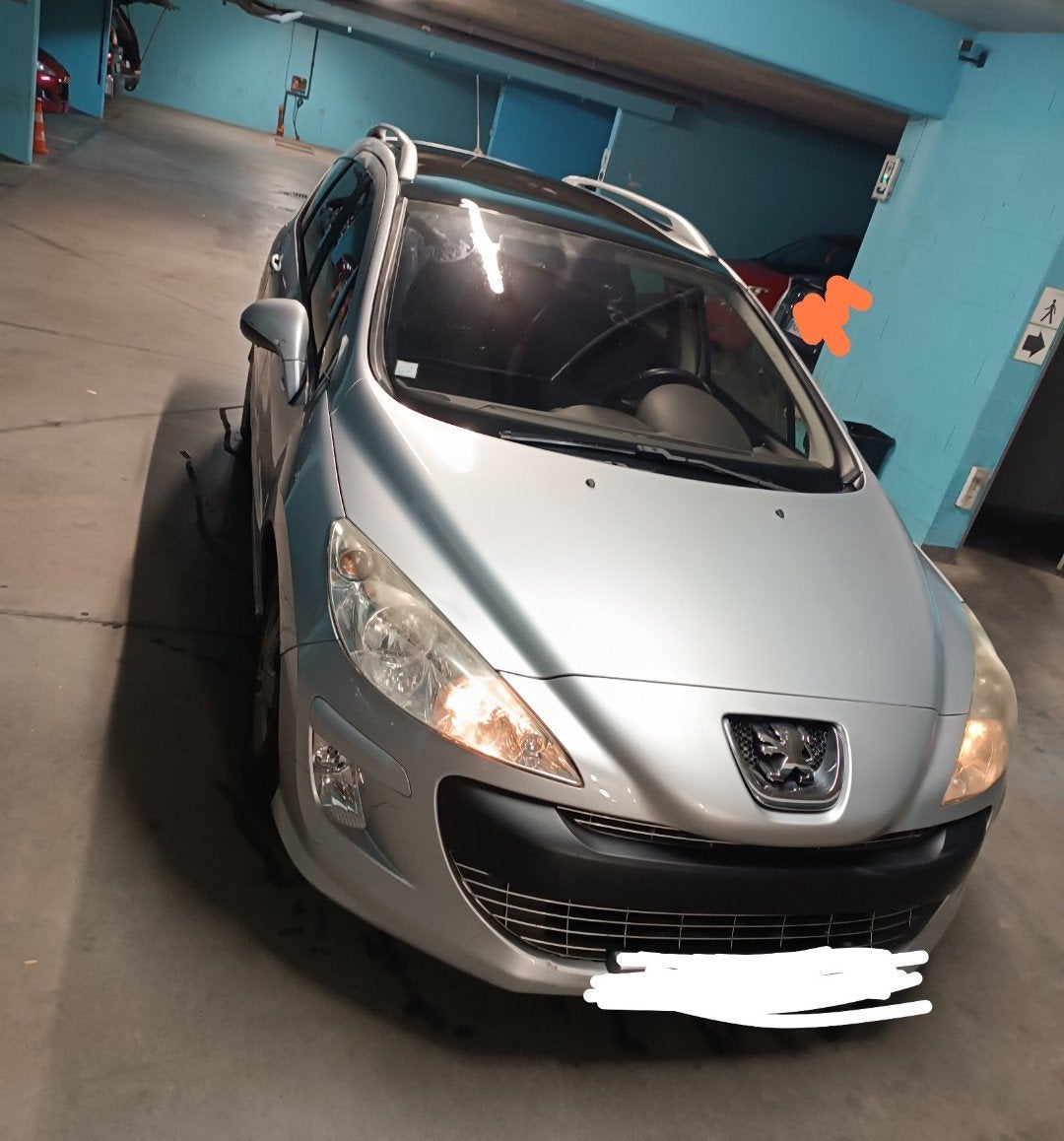Peugeot 308 sw break 1.6hdi 7 places, Zwart, 7 zetels, 5 deurs, Particulier