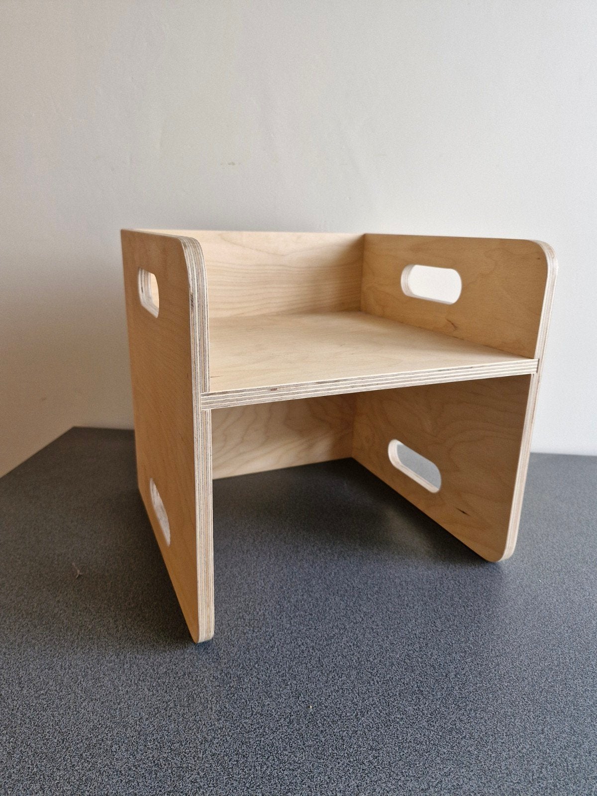 Houten kubusstoeltje/ kinderstoeltje, Kinderen en Baby's, Kinderkamer | Tafels en Stoelen, Ophalen, Nieuw, Stoel(en)