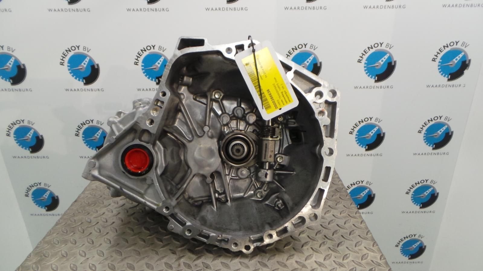 TOYOTA YARIS TRANSMISSIE / VERSNELLINGSBAK 2014, Ophalen of Verzenden, Gebruikt, ARN erkend