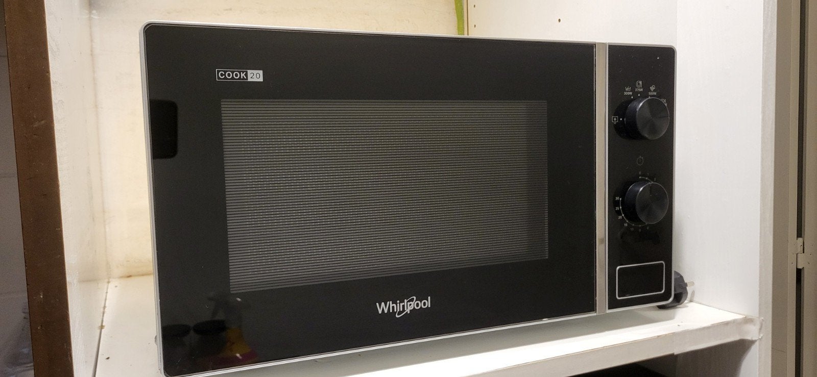 Microgolven whirlpool, Elektronische apparatuur, Ophalen