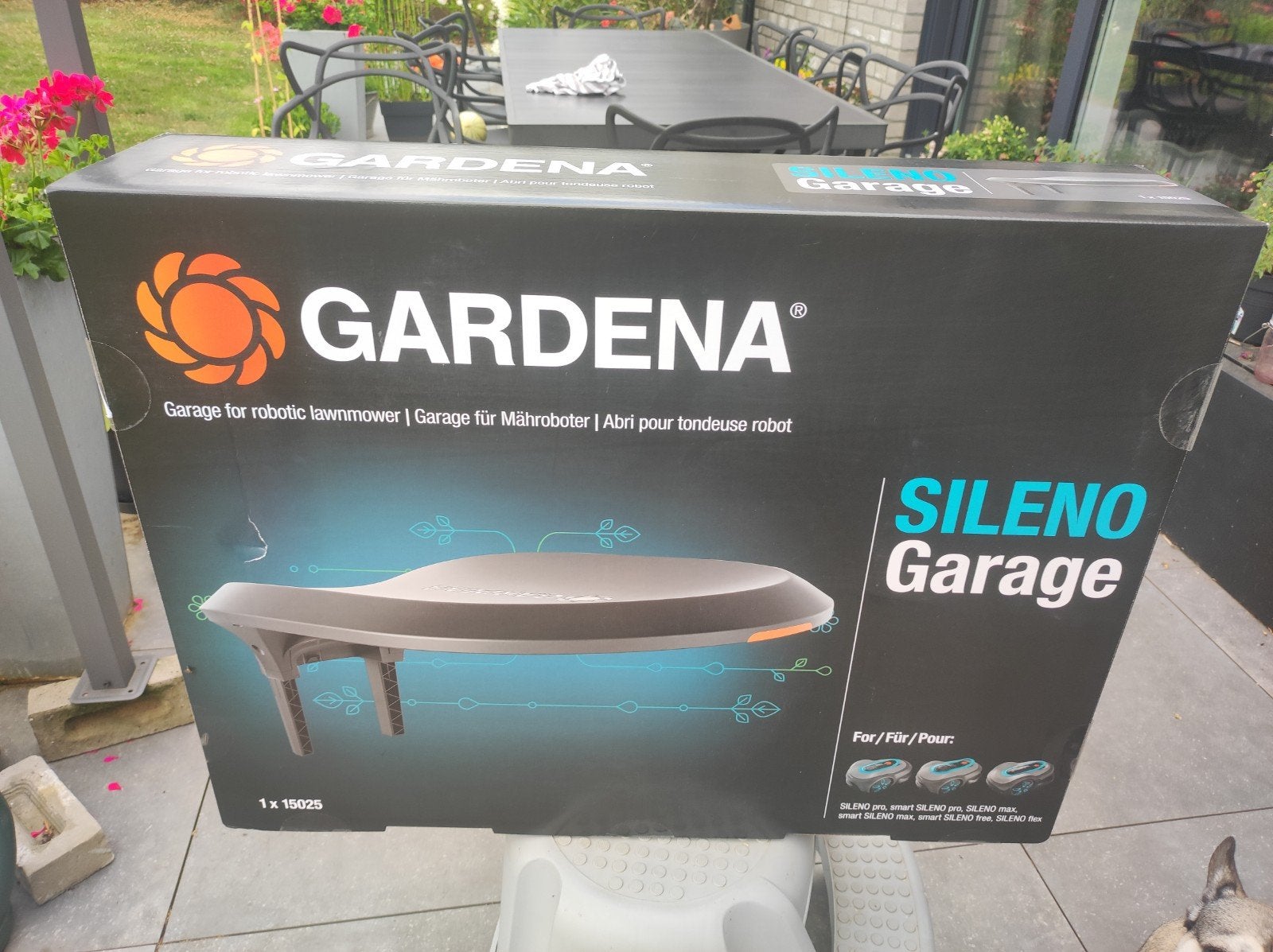 Nieuwe grasmaaiergarage voor gardena-robot, Ophalen