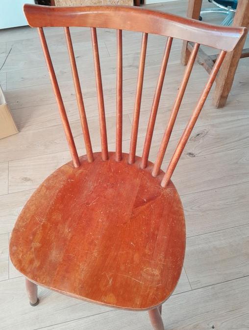 4 chaises à barreaux en bois, Vintage, Brun, Enlèvement, Utilisé