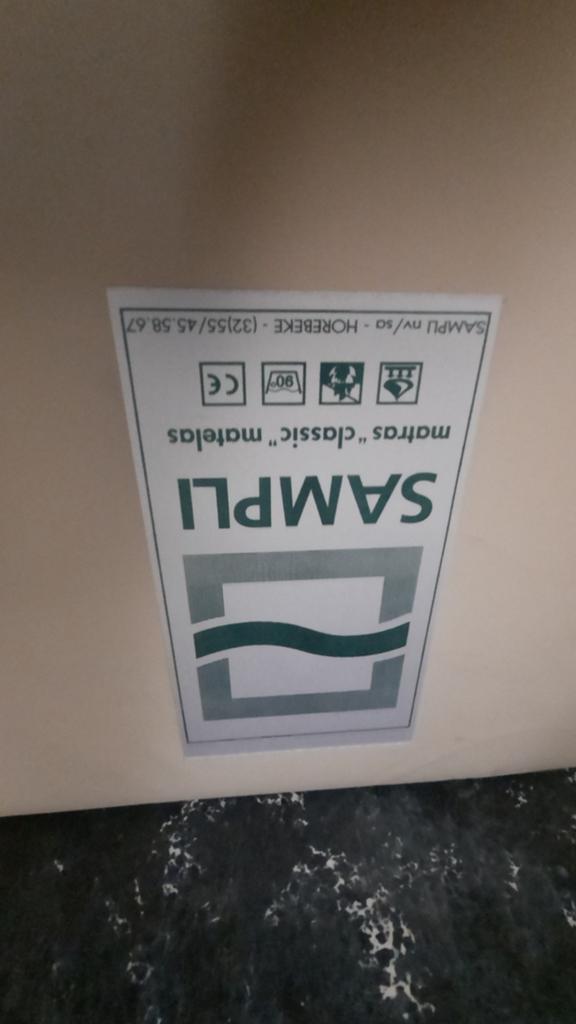 Sampli matras, Diversen, Ophalen
