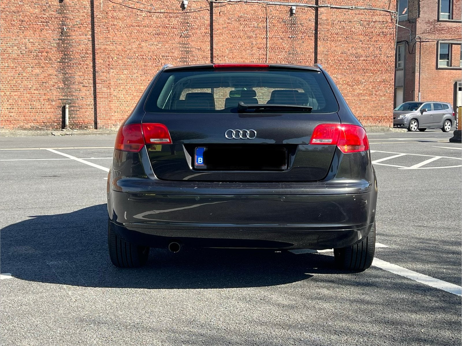 Audi A3 1.6 essence, official Audi, Auto's, 75 kW, Sound system, 1595 cc, Bedrijf