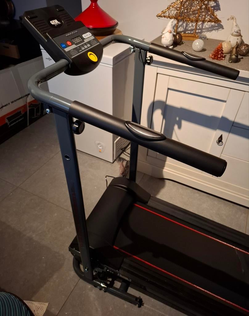 Tapis de marche état impeccable comme neuf (achat 12/2025), Sports & Fitness, Équipement de fitness, Enlèvement, Comme neuf, Jambes