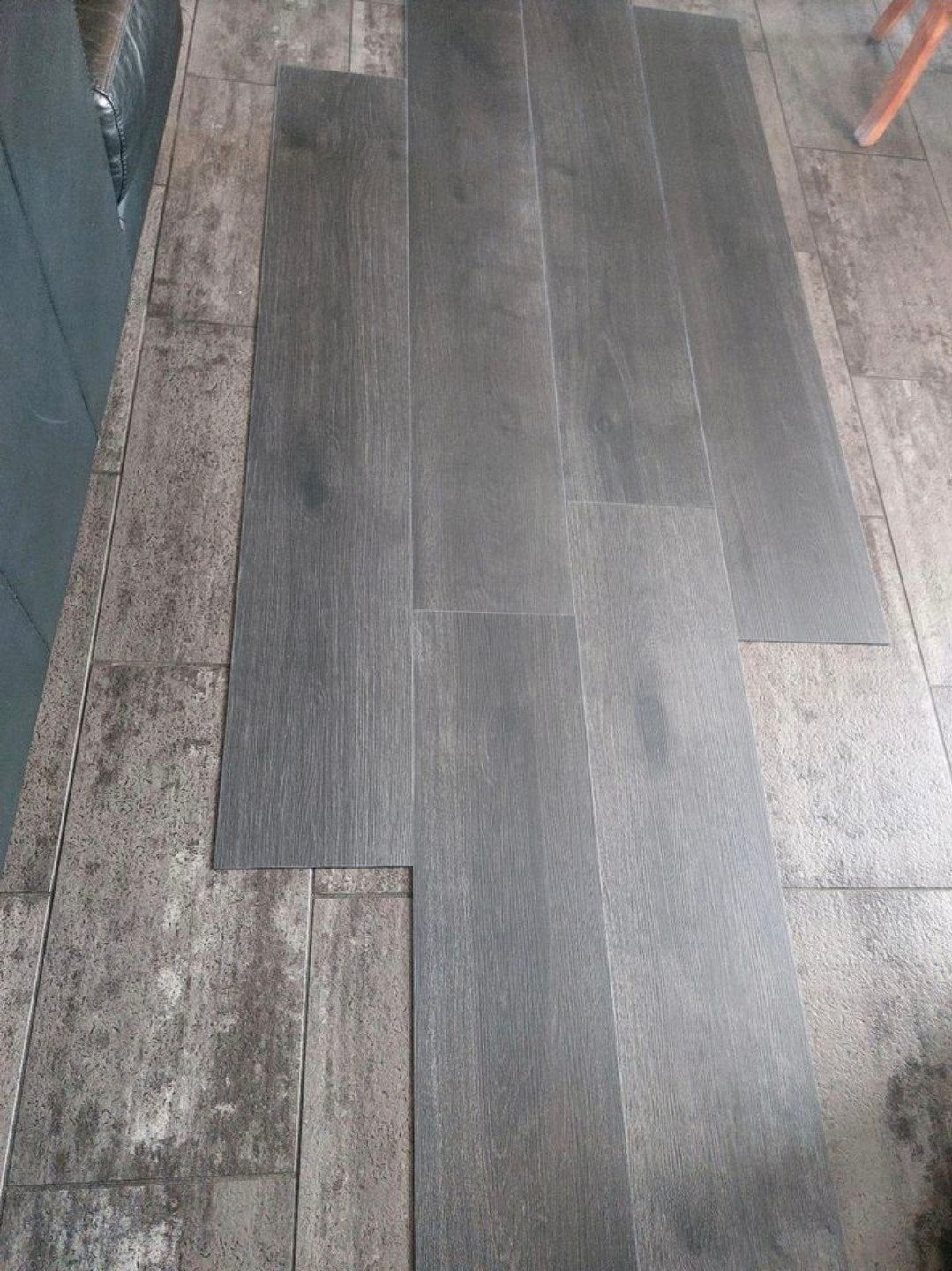 magazijnopruiming PVC vloerstroken antraciet 133m2 Koopje!, Ophalen of Verzenden, Laminaat