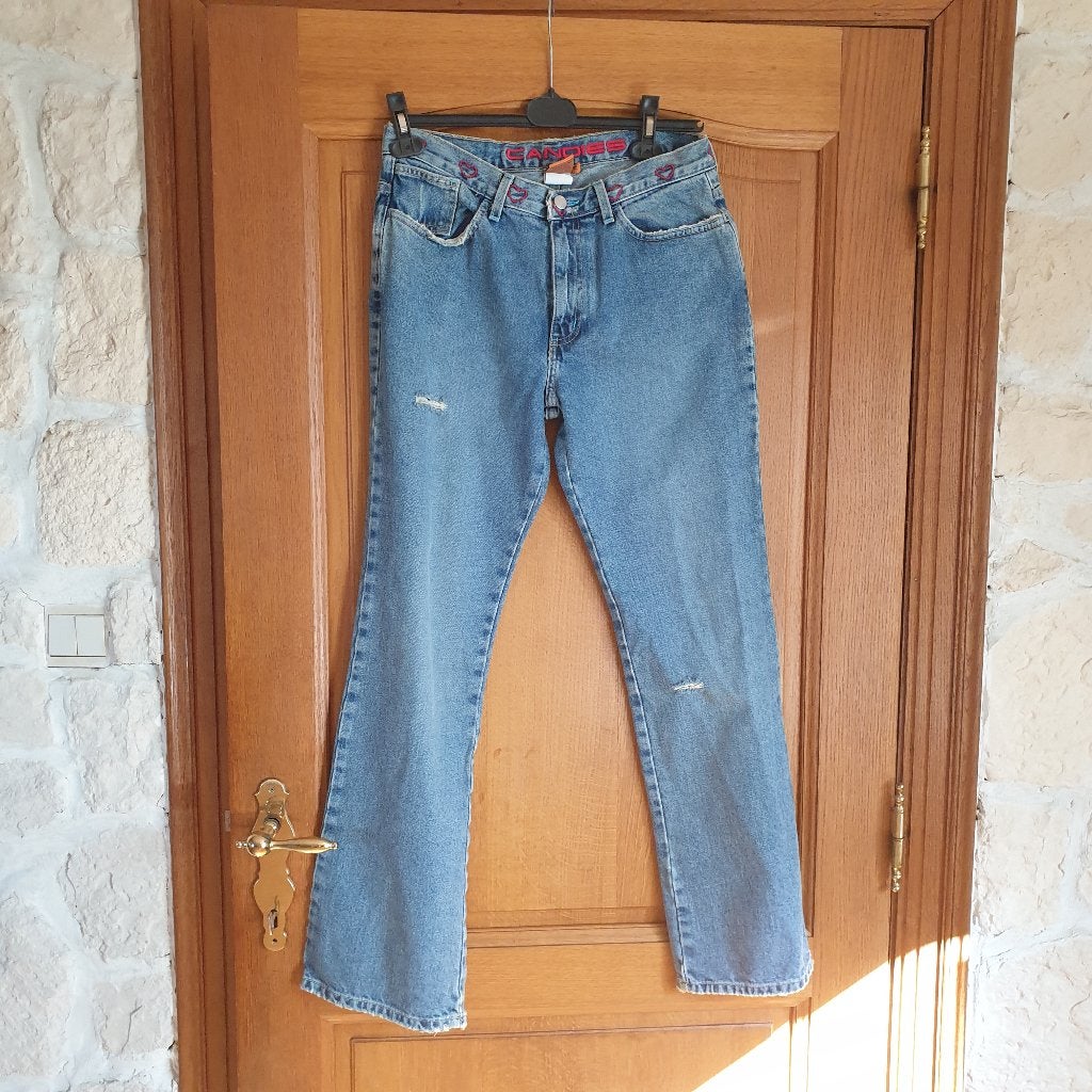 Jeans coeur brodé rouge neuf, Kleding | Dames, Ophalen, Nieuw