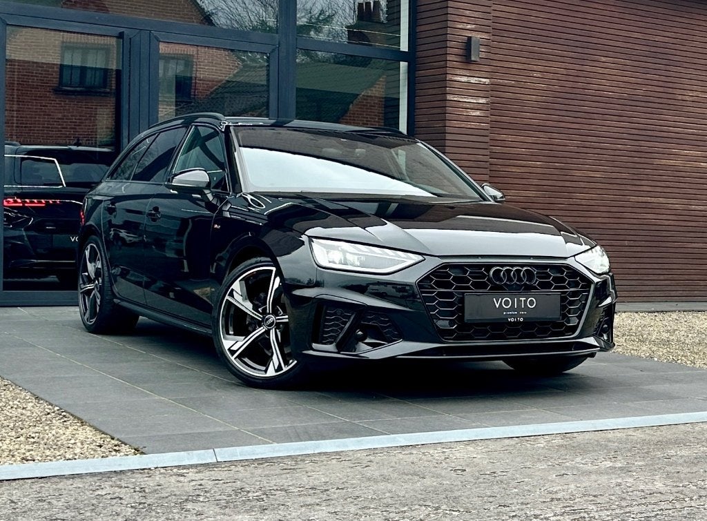 Audi A4 Avant 35TFSI S-LINE Competition/360CAM/TREKH/VIRTUAL, Auto's, Audi, 1984 cc, A4, Zwart, 5 deurs