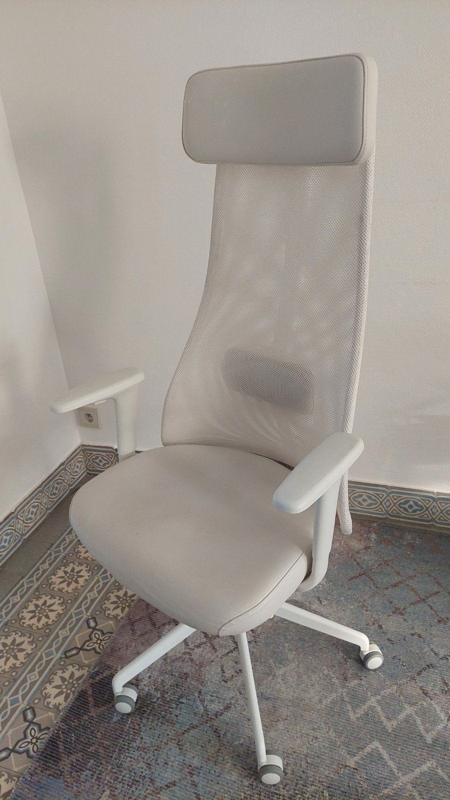 IKEA JÄRVFJÄLLET ergonomische bureaustoel — wit —, Huis en Inrichting, Ophalen, Ergonomisch, Wit, Bureaustoel