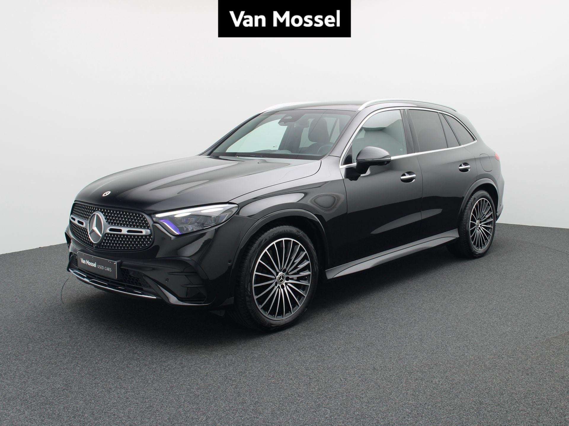 Mercedes-Benz GLC 300 e SUV AMG Line + AIRMATIC + LEDER + BU, Auto's, Automaat, Dealer onderhouden, Gebruikt, Zwart