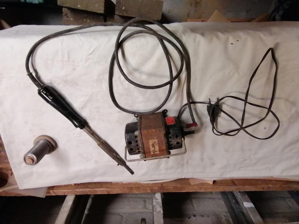 Fer à souder ancien, Bricolage & Construction, Outillage | Soudeuses, Enlèvement ou Envoi, Utilisé, Moins de 150 ampères, Autres types
