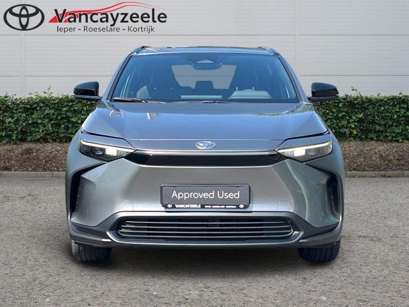 Toyota bZ4X Dynamic+cam+dab+sens achter, Auto's, Toyota, Automaat, Zwart, Emergency brake assist, Elektrisch