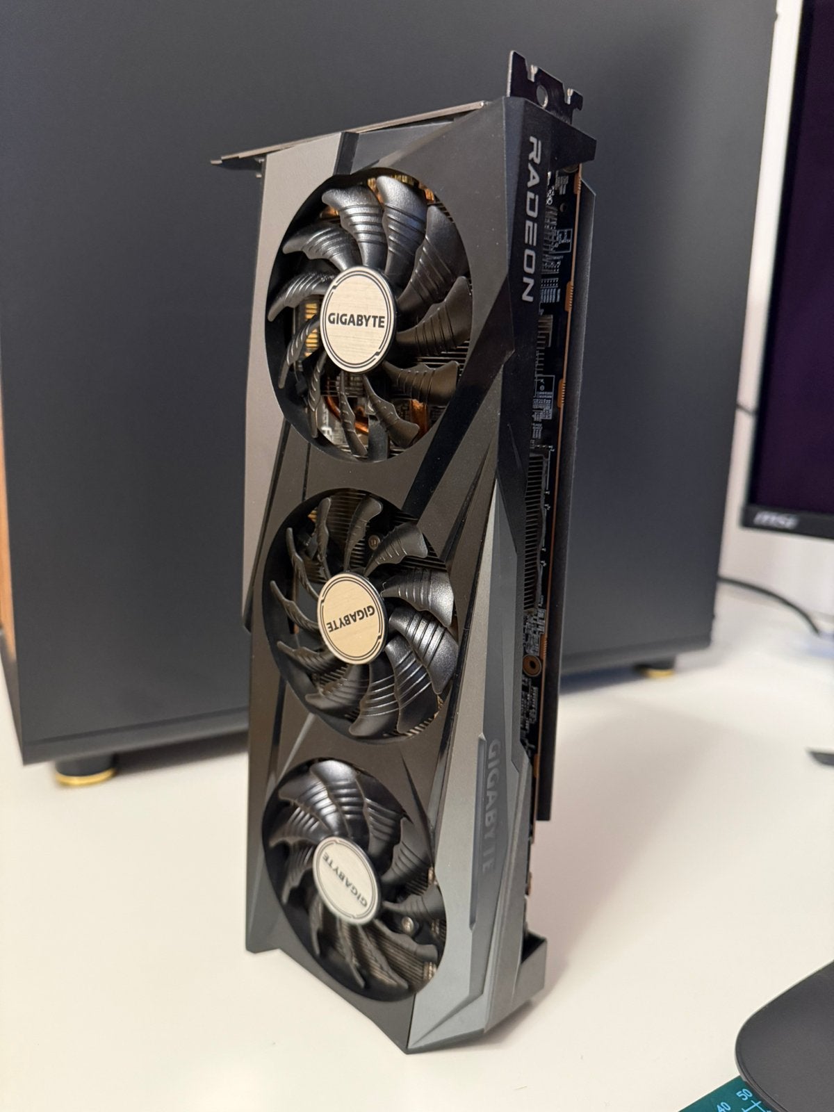 PC de jeu Gigabyte Radeon RX 6700 XT 12 Go, Enlèvement ou Envoi, GDDR6, Comme neuf, HDMI