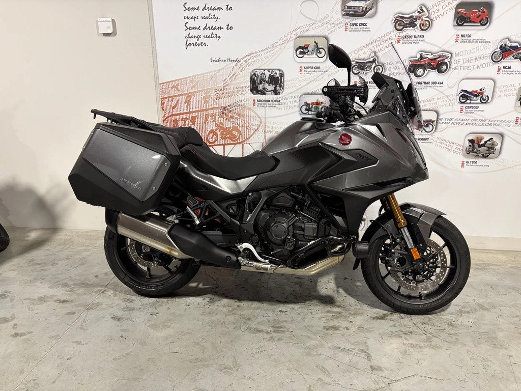 Honda NT1100 DCT nieuwste versie met opties (bj 2026), Motoren, Motoren | Honda, Bedrijf, Meer dan 35 kW, Toermotor, 1100 cc