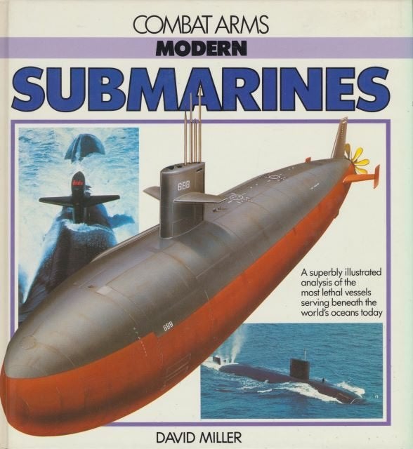 (a67) Modern Submarines, Boeken, Verzenden, Gelezen