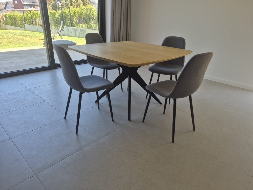 Eettafel, Huis en Inrichting, Tafels | Eettafels, Scandinavisch, Zo goed als nieuw, Vijf personen of meer, Overige vormen