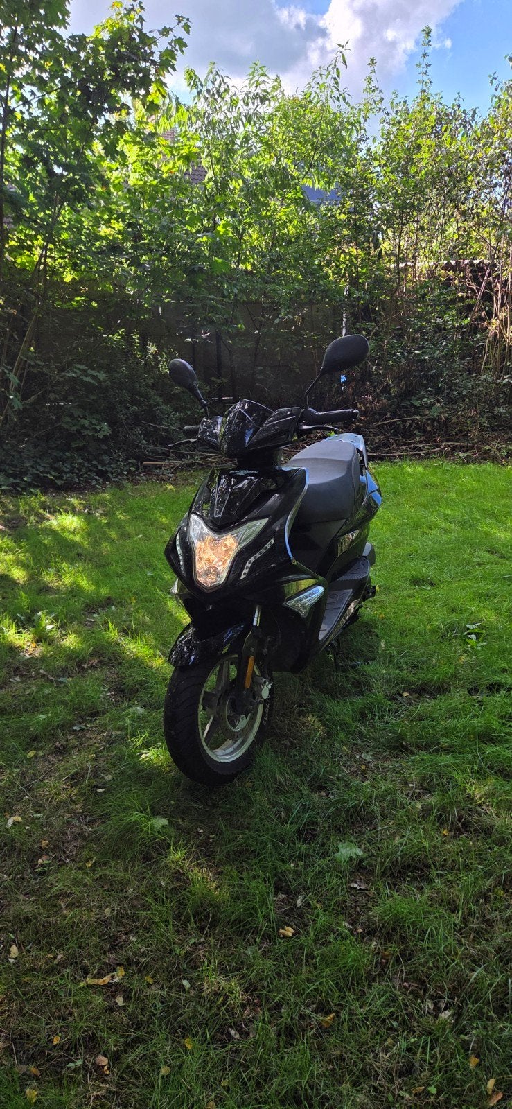 KSR RS8000 A KLASS MET SLECHTS  500 KM, 49 cm³, Comme neuf, Enlèvement, Classe A (25 km/h)