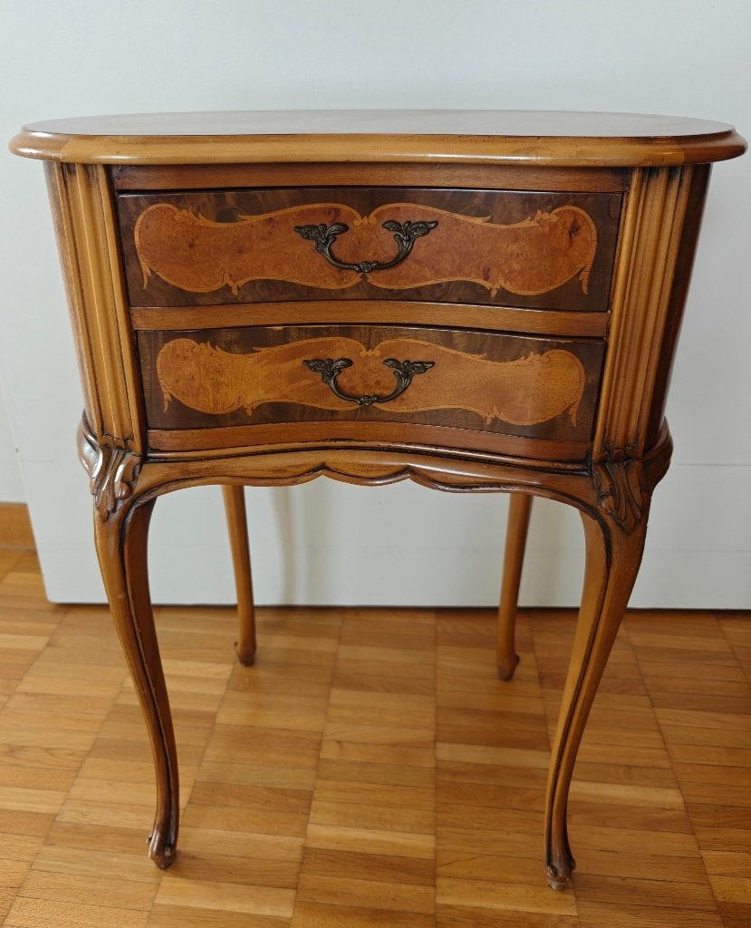 Kleine Louis XV-stijl commode / bijzetkastje met marqueterie, Ophalen, Minder dan 50 cm, 1 of 2 laden, Zo goed als nieuw