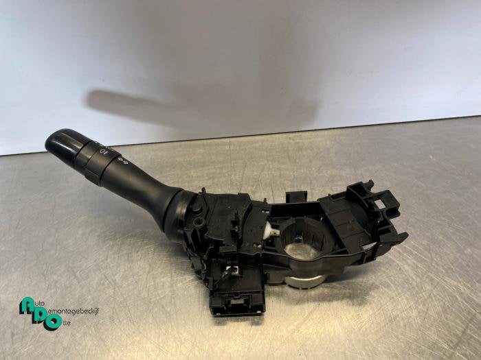 Commutateur feu clignotant d'un Toyota Aygo (Aygo 05-), Autos : Pièces & Accessoires, -, 3 mois de garantie, Toyota, Utilisé