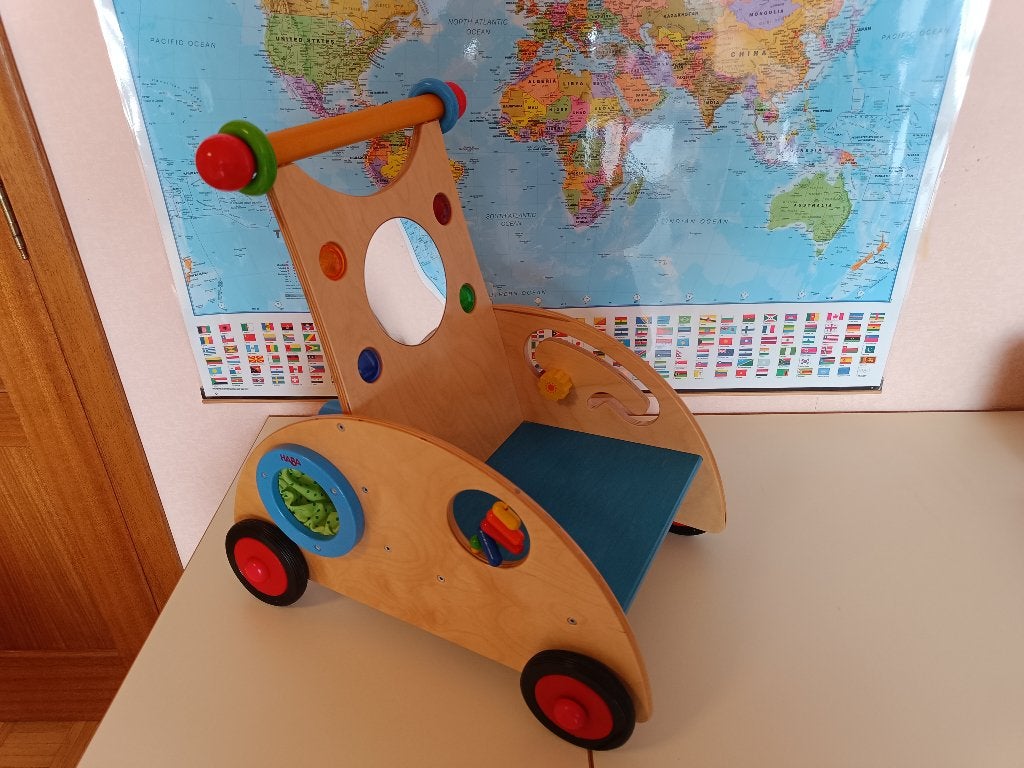 Chariot de marche bebe HABA, Enfants & Bébés, Jouets | Jouets en bois, Comme neuf, Enlèvement
