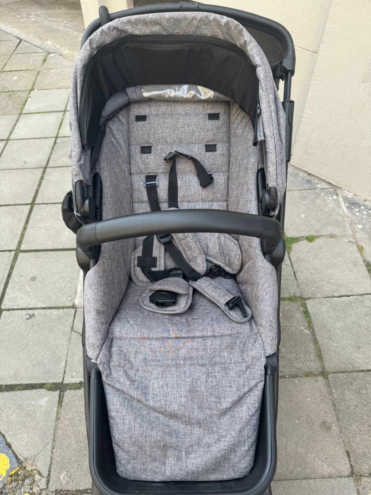 Thule Sleek Stroller (with basinnette), Enlèvement, Utilisé, Autres marques