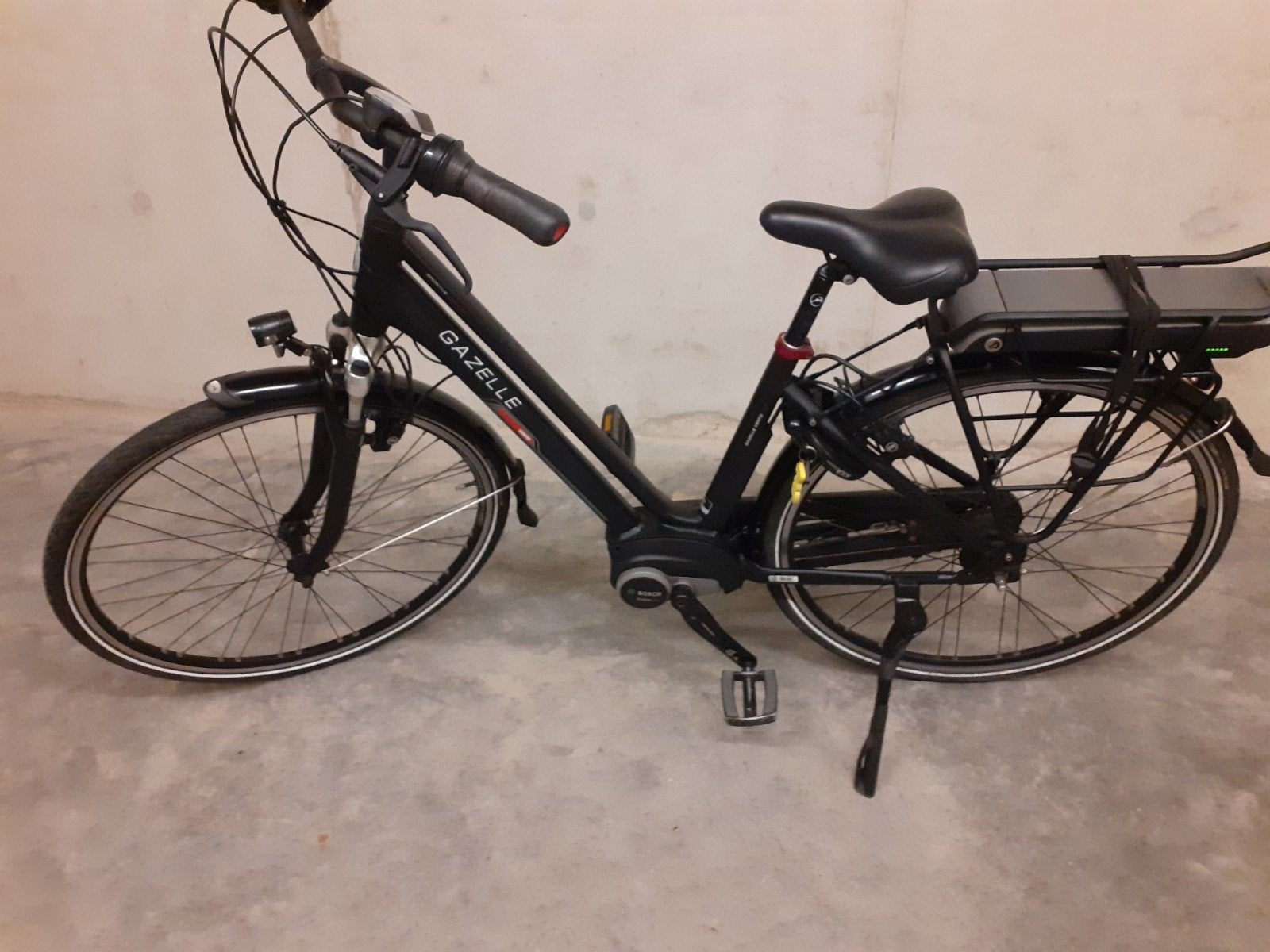 Elektrische fiets Gazelle Vento, Fietsen en Brommers, Ophalen, Gebruikt, Minder dan 47 cm, 50 km per accu of meer