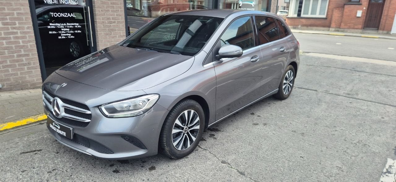Mercedes-Benz B-Klasse 180 B 180 d (247.003), Argent ou Gris, Achat, Euro 6, Capteur de stationnement