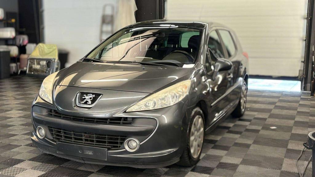 Peugeot 207 2008 benzine 113850km manueel, Gebruikt, Climate control, 4 cilinders, Bedrijf