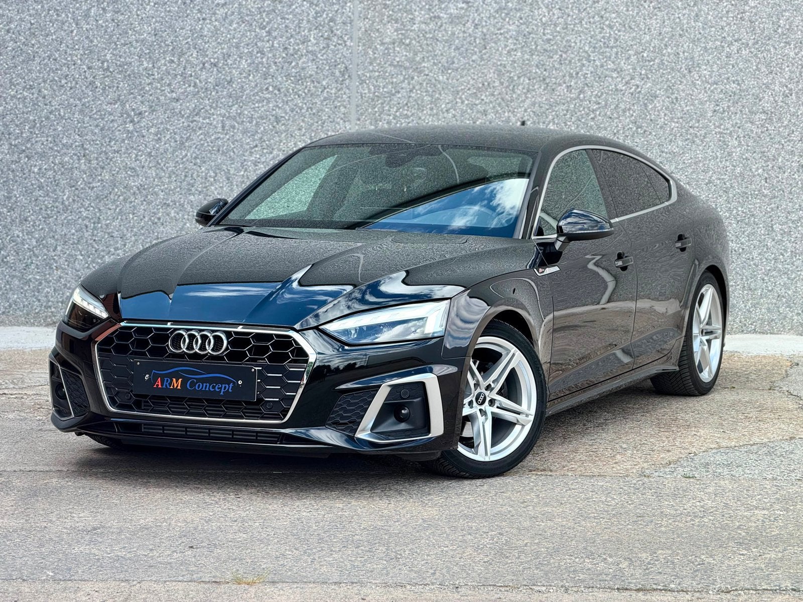 Audi A5 35TFSI SportBacck essence S Line Navi/Caméra/Cuir, Autos, Audi, Cuir, Achat, https://public.car-pass.be/vhr/804d1d78-15aa-4427-acc4-90df9d12f184