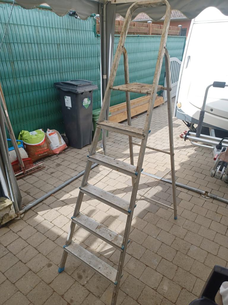 Escabeau, Bricolage & Construction, Enlèvement