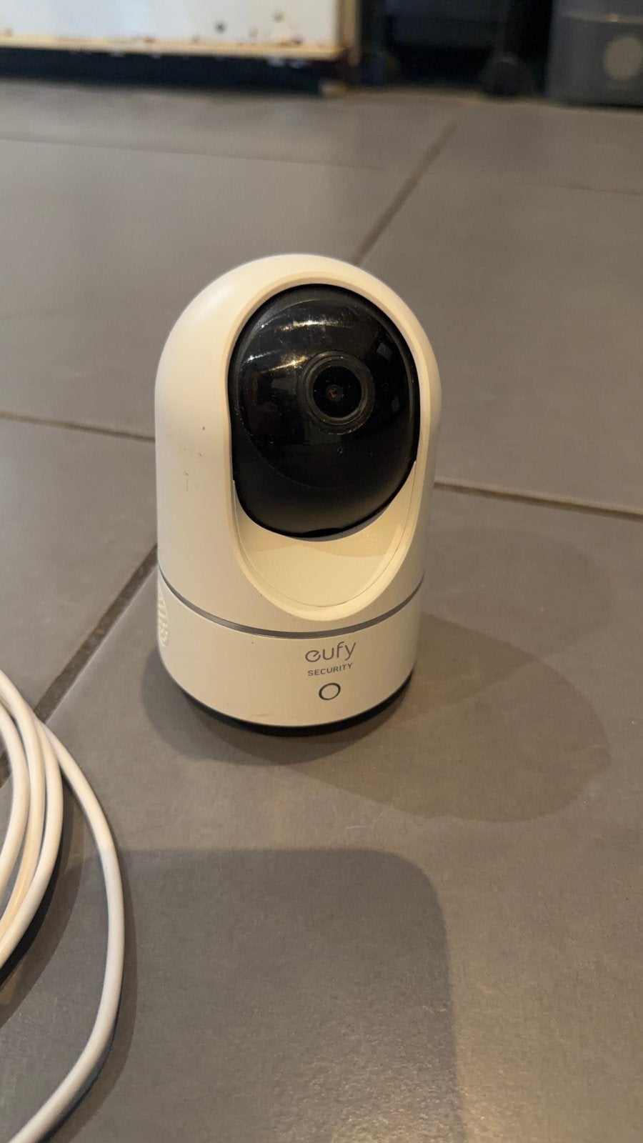 Eufy Indoor Cam 2K Pan & Tilt, Enlèvement ou Envoi, Utilisé, Caméra d'intérieur