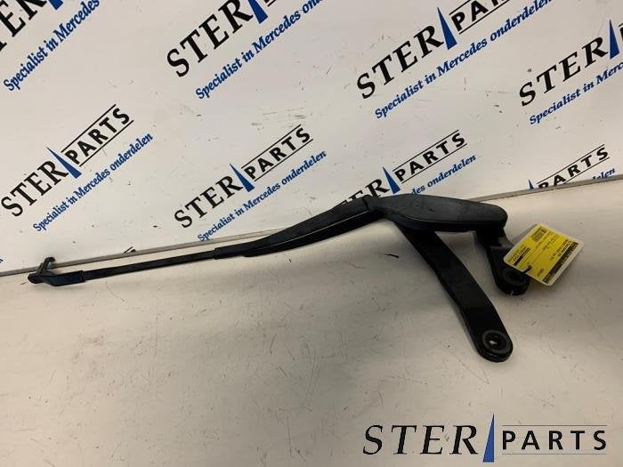 Bras essuie-glace avant d'un Mercedes E-Klasse, 3 mois de garantie, Utilisé, -, -