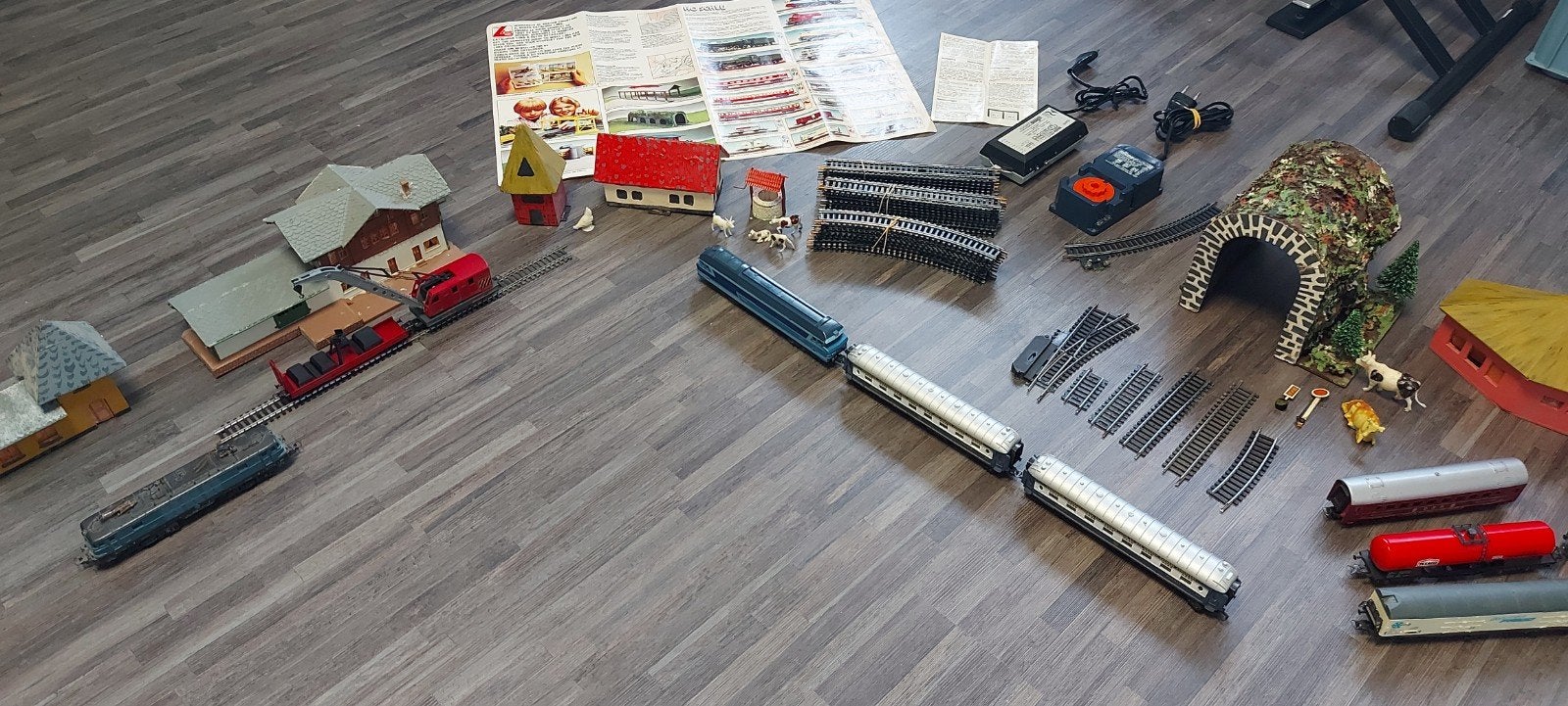 Mooie set Lima modeltreinen, wagons, sporen en meer., Ophalen, Gebruikt, Wagon, Lima