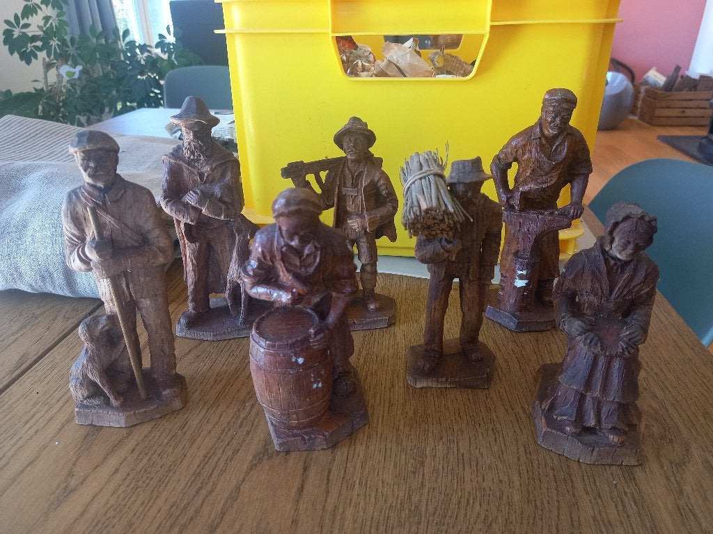 Oude handgesneden houten figuren SIC Made in France, Antiek en Kunst, Minder dan 20 cm, Ophalen of Verzenden, Beeld, Hout