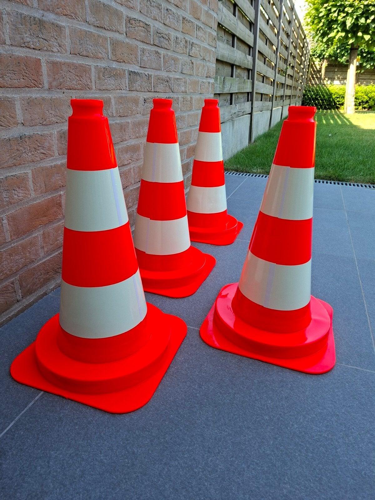 4x Rood-Witte verkeerskegels (50cm), Ophalen