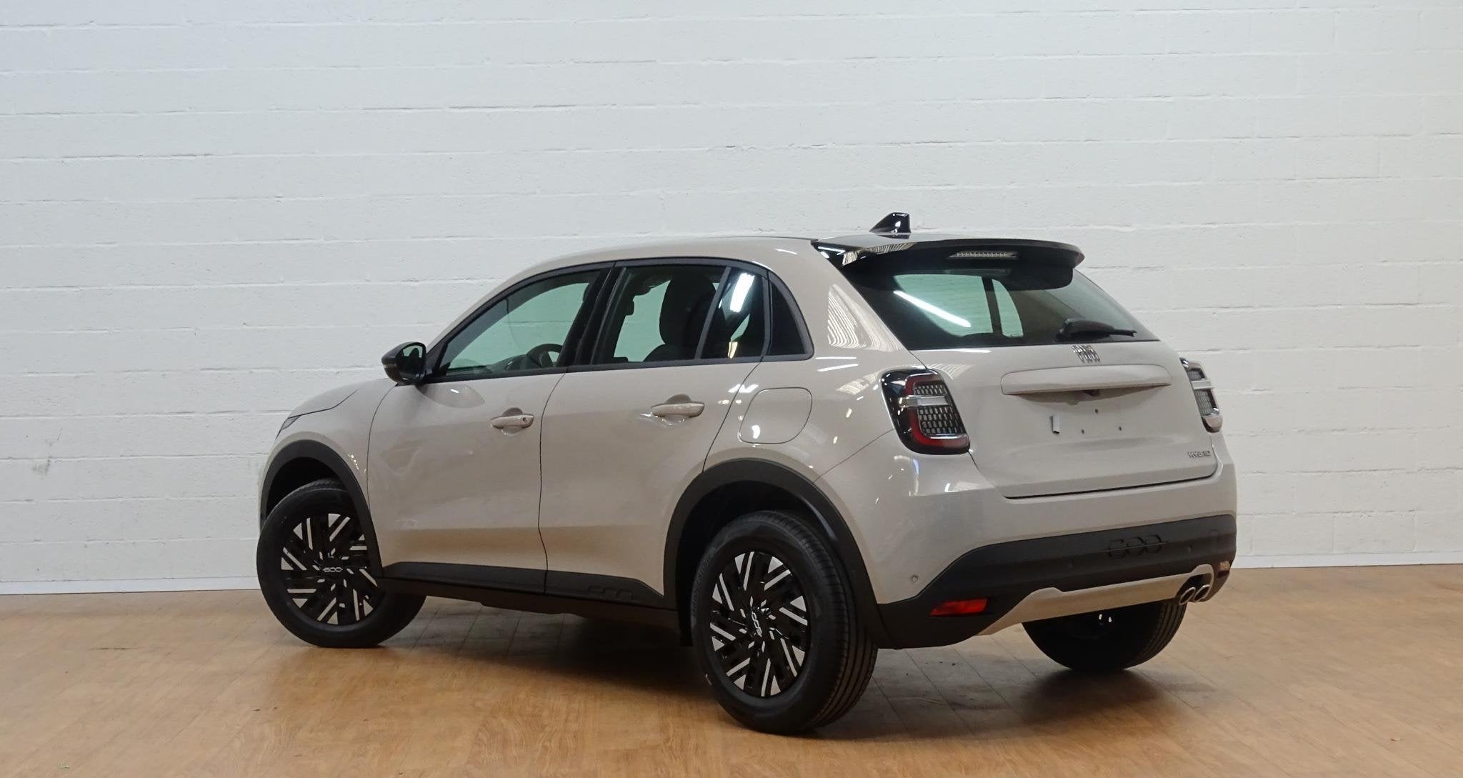 Fiat 600 1.2 Hybrid 100cv DCT verwacht (automatique), Autos, Achat, Entreprise, 109 g/km, 5 portes