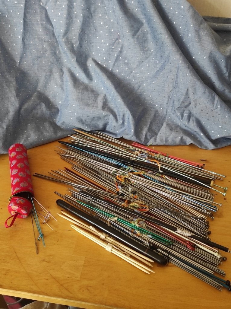 Verschillende breinaalden steekstoppers crochet met zak, Ophalen, Gebruikt, Breien, Naald