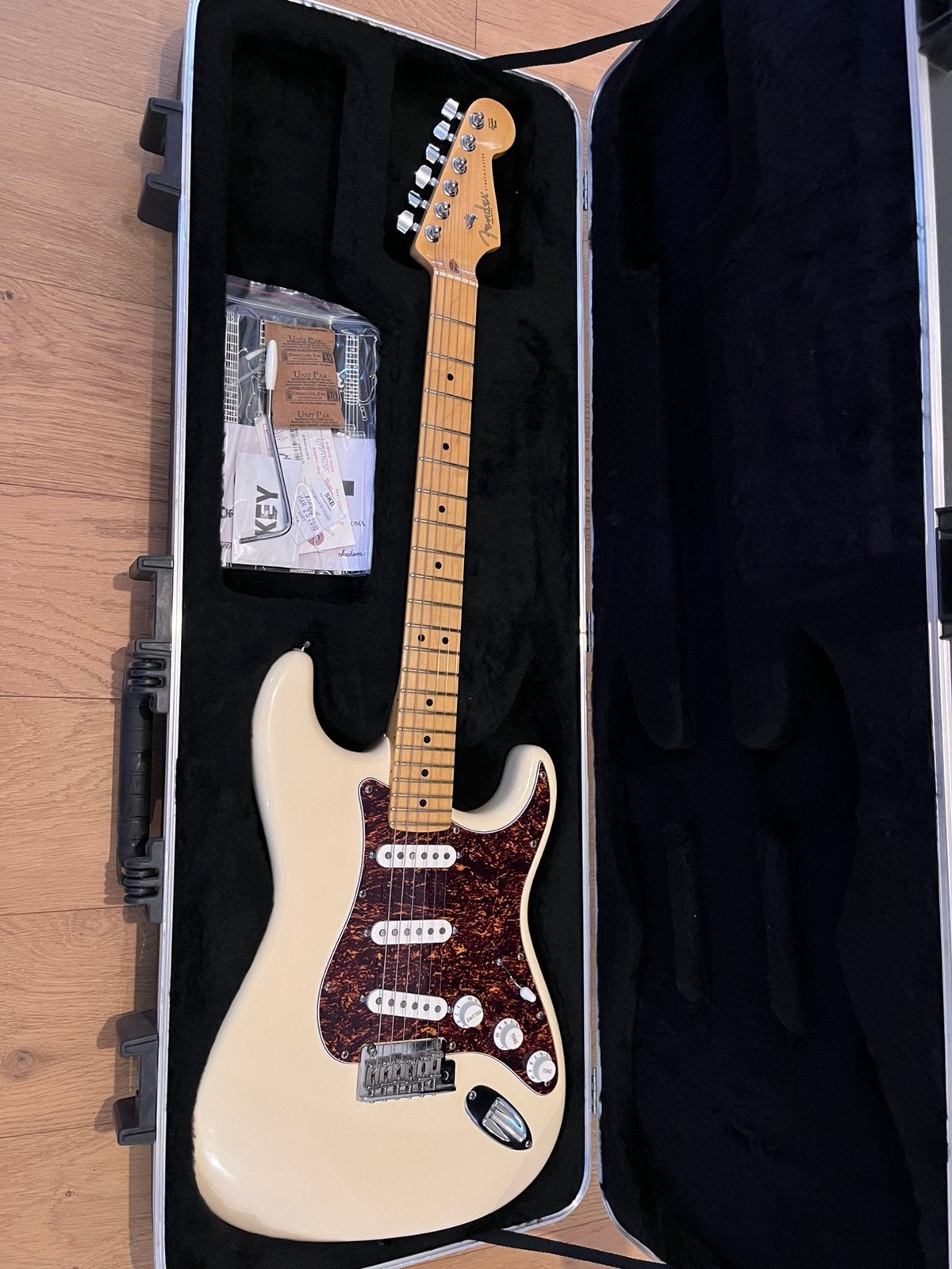 Fender American Standard Stratocaster 2010, Musique & Instruments, Instruments à corde | Guitares | Basses, Enlèvement, Comme neuf