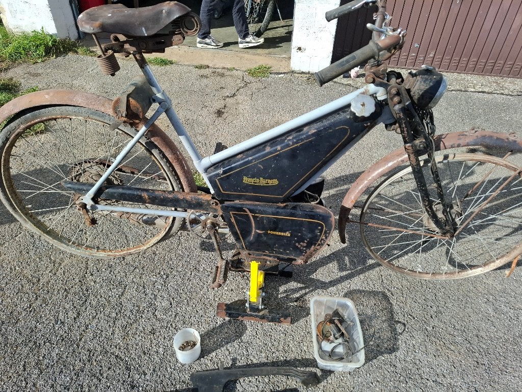Avendre, Enlèvement