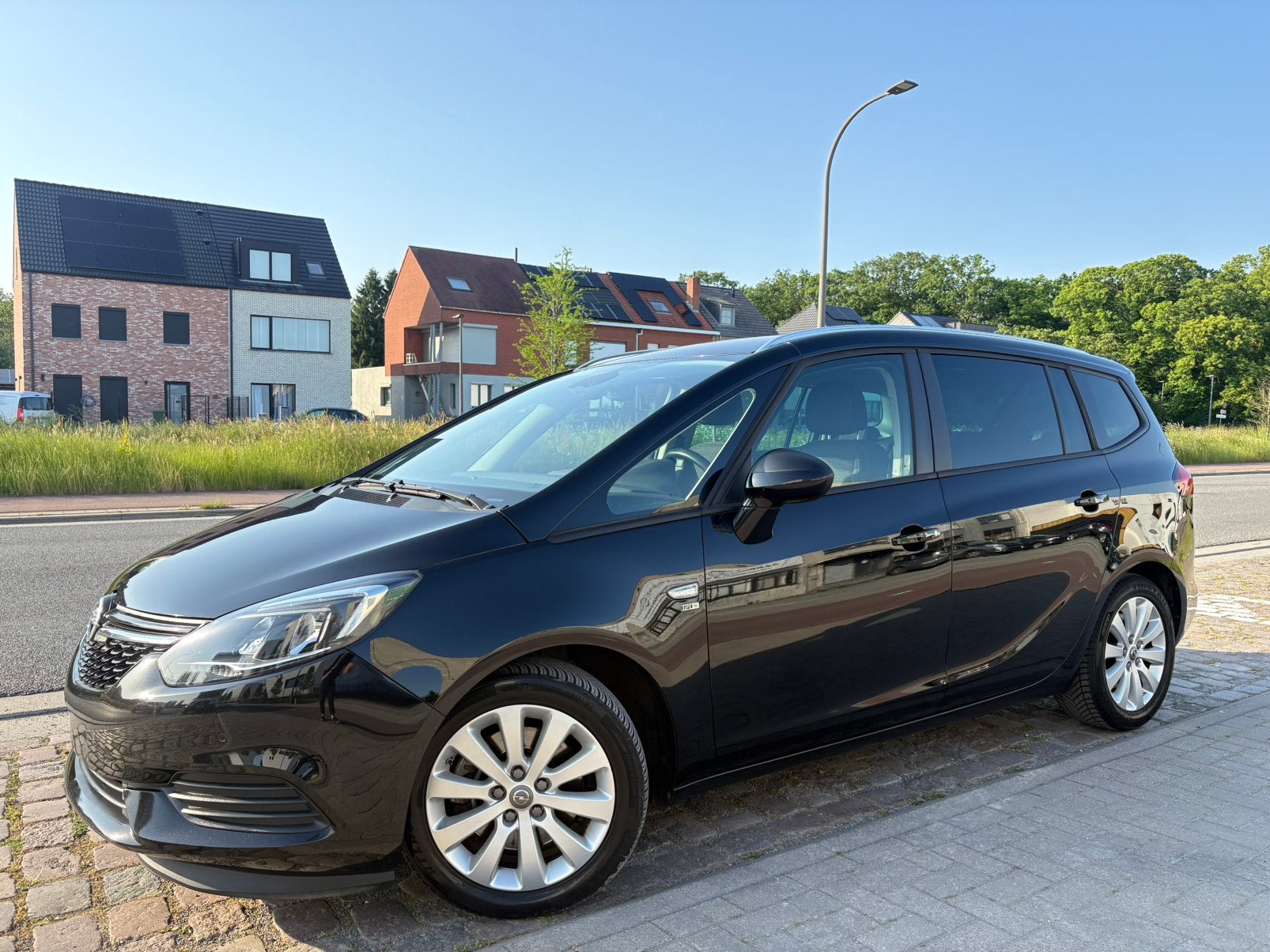 Opel Zafira | 12 Maanden Garantie |120 Dkm | Benzine | 2019|, Testrit aan huis, 4 cilinders, Lichtsensor, 5 deurs